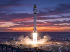 Тимот зад слетувањето на Falcon 9 ја доби првата награда „Нил Армстронг“